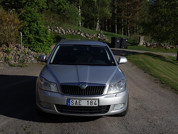 Skoda Octavia 3 of 5