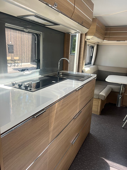 Adria Adora 613PK 15 of 17
