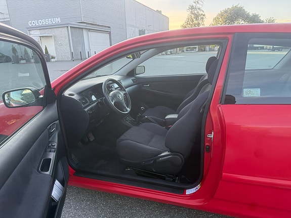 Toyota Corolla 9 of 11