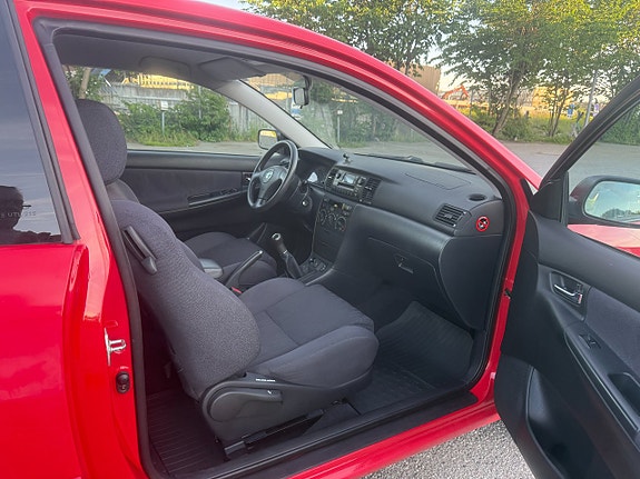 Toyota Corolla 11 of 11