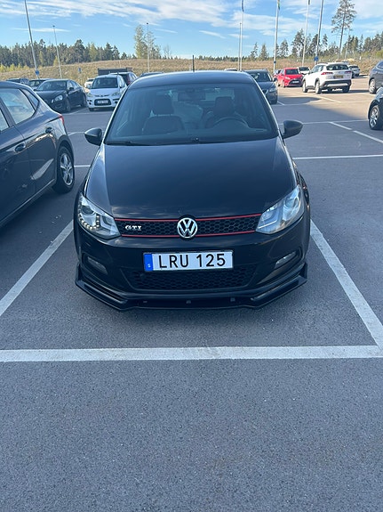 Volkswagen Polo 9 of 10