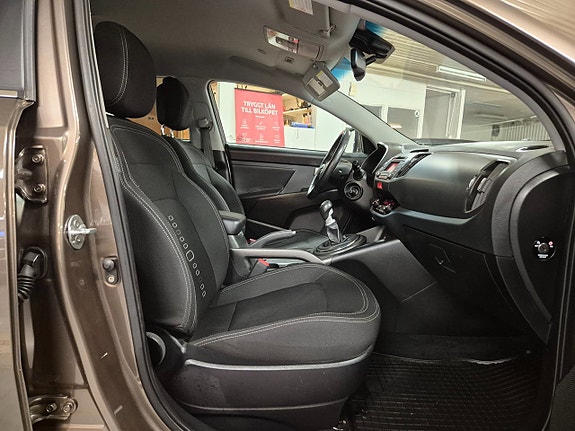 Kia Sportage 12 of 16