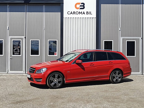 Mercedes-Benz C220 2 of 5