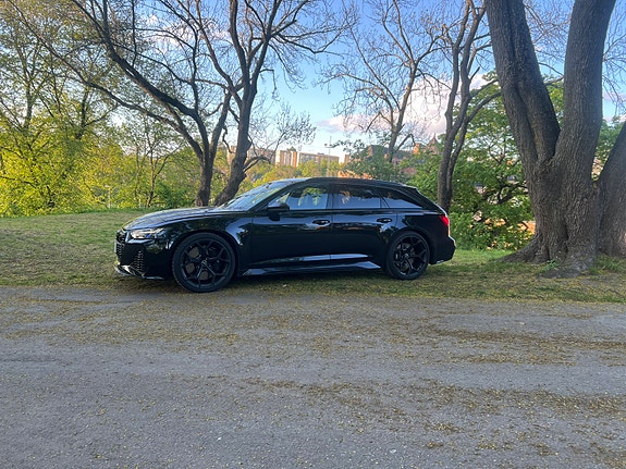 Audi RS6 2 of 4