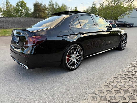 Mercedes-Benz E63 20 of 20