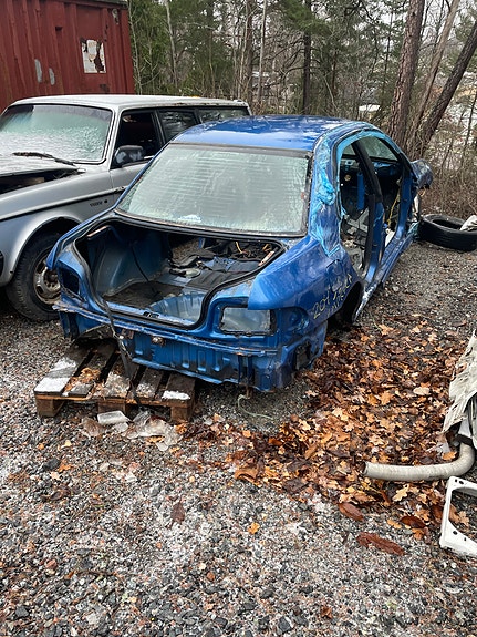 Subaru Impreza 4 of 9