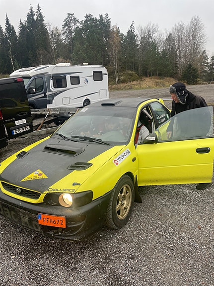 Subaru Impreza 2 of 9