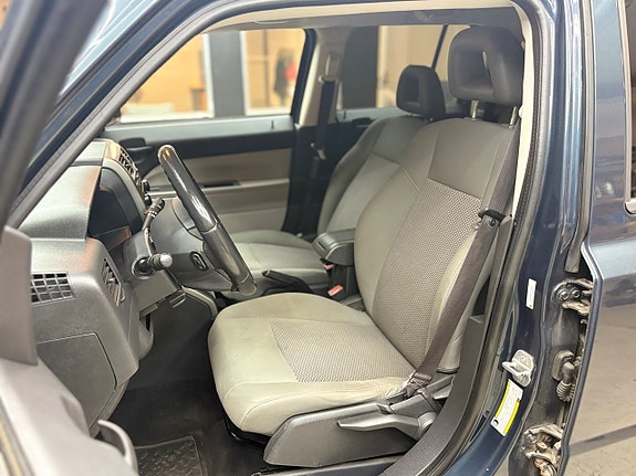 Jeep Patriot 15 of 22
