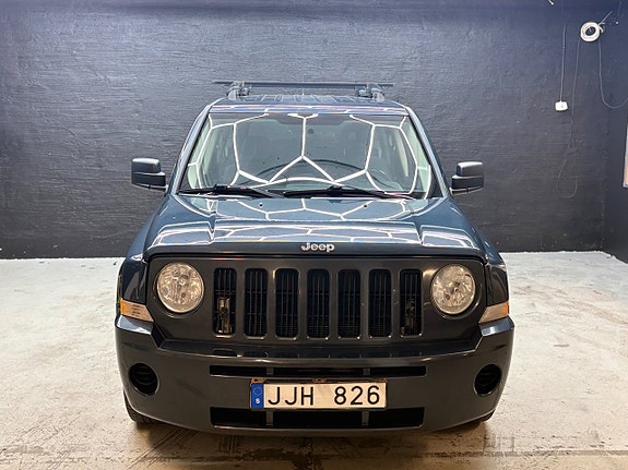 Jeep Patriot 4 of 5