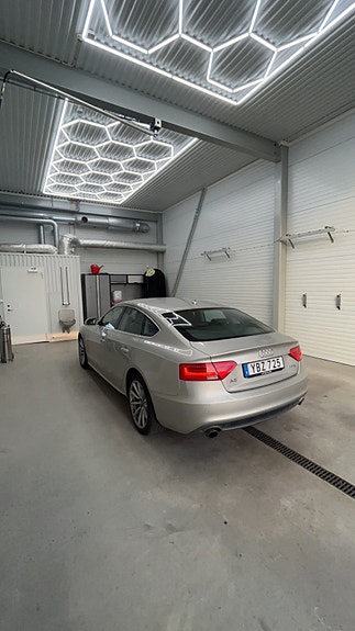 Audi A5 3 of 15