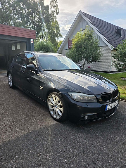 BMW 330d 5 of 10