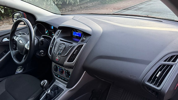 Ford Focus 14 of 16