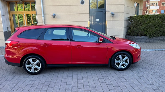 Ford Focus 4 of 16