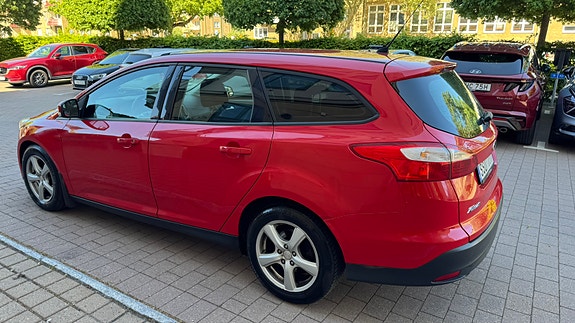 Ford Focus 11 of 16
