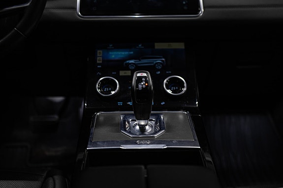 Land Rover Range Rover Evoque 26 of 30