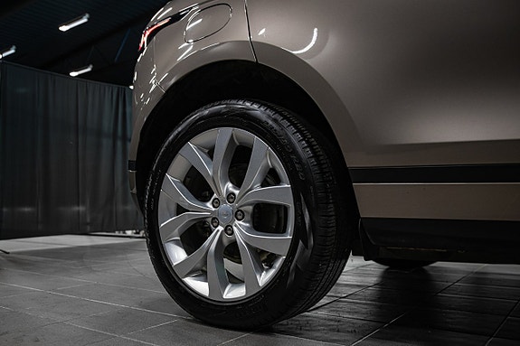 Land Rover Range Rover Evoque 6 of 30