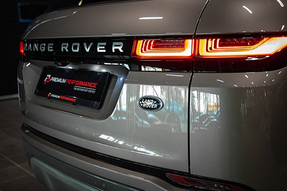 Land Rover Range Rover Evoque 11 of 30