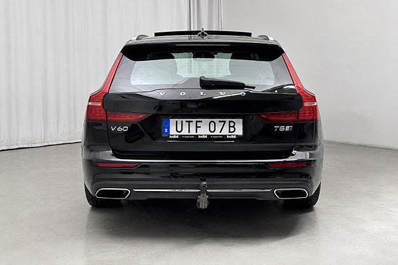 Volvo V60 4 of 5