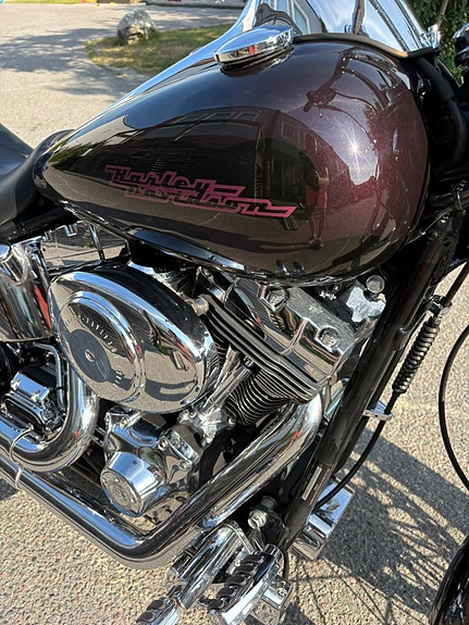 Harley-Davidson Deuce 3 of 6