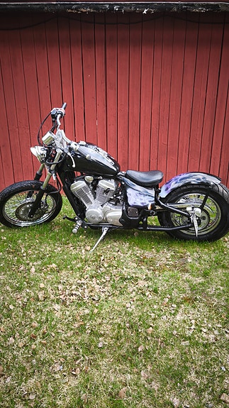 Honda VT600C Shadow 2 of 5
