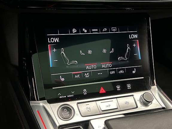 Audi Q8 28 of 30