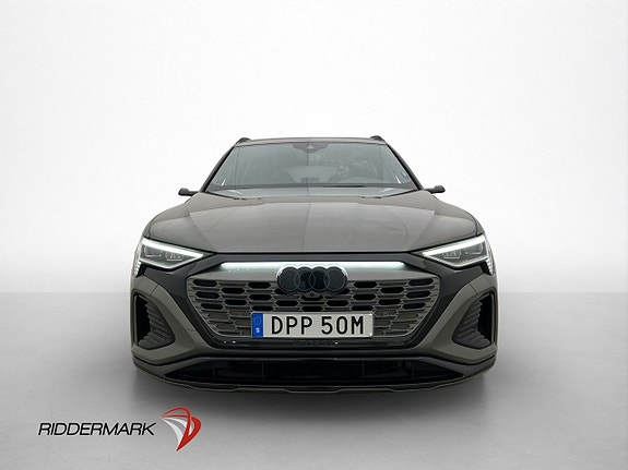 Audi Q8 3 of 5