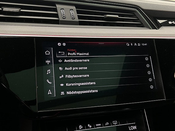 Audi Q8 27 of 30