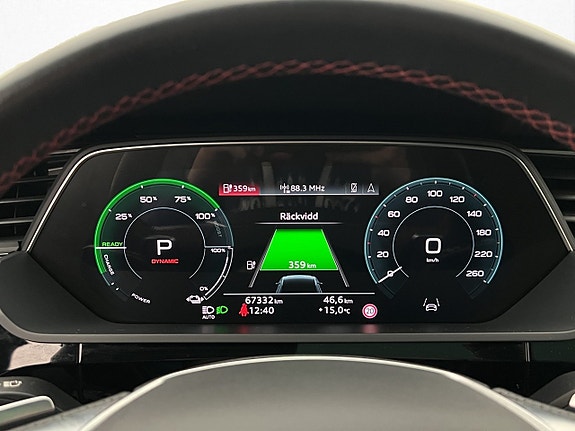Audi Q8 19 of 30