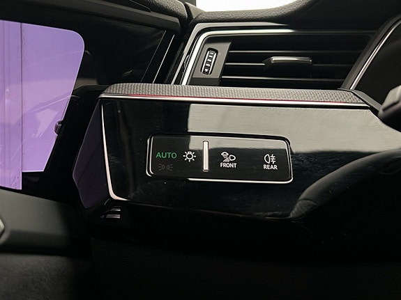 Audi Q8 16 of 30