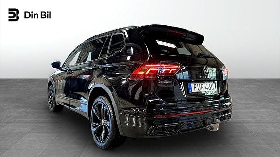 Volkswagen Tiguan Allspace 3 of 5