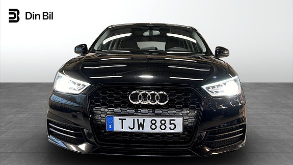 Audi A1 4 of 5
