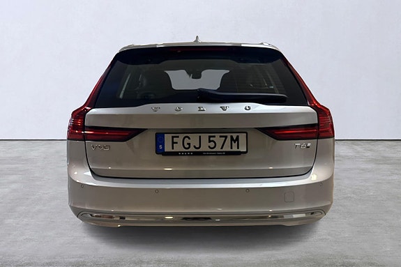 Volvo V90 5 of 14
