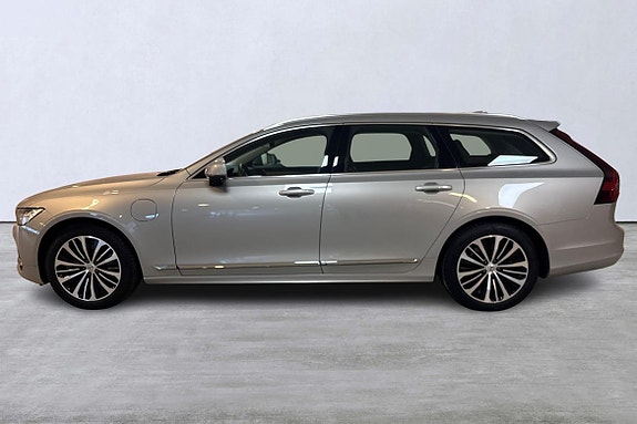 Volvo V90 2 of 14