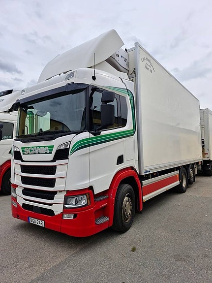 Scania R450B6X2*4NB kylbil