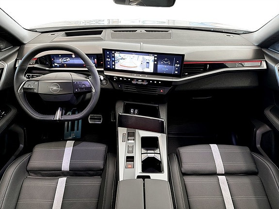 Opel Grandland 3 of 5