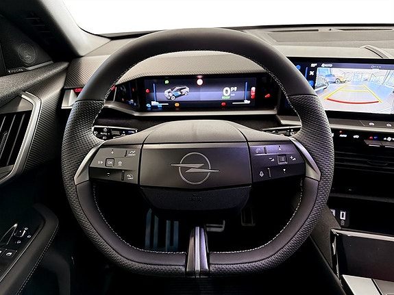 Opel Grandland 9 of 17