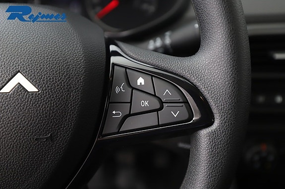 Dacia Sandero 14 of 17