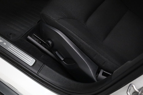 Volvo V90 Cross Country 11 of 26