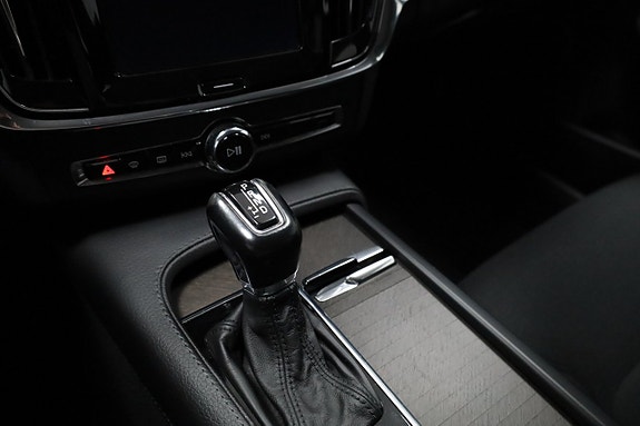 Volvo V90 Cross Country 20 of 26