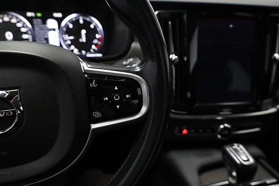 Volvo V90 Cross Country 21 of 26