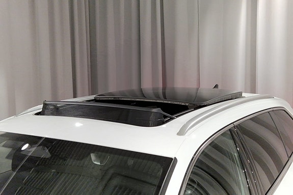 Volkswagen Passat 2 of 5