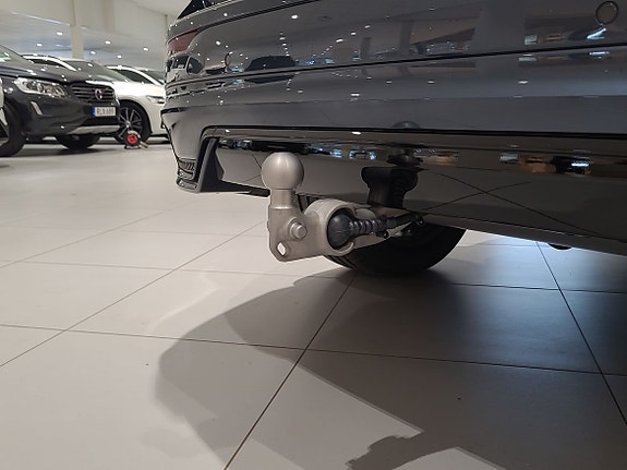 Volvo XC60 15 of 20