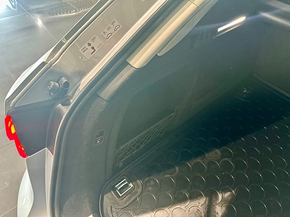 Audi A4 allroad 11 of 16