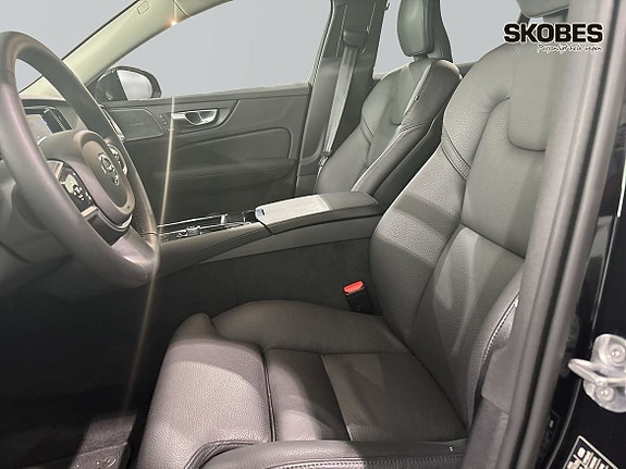 Volvo V60 9 of 20