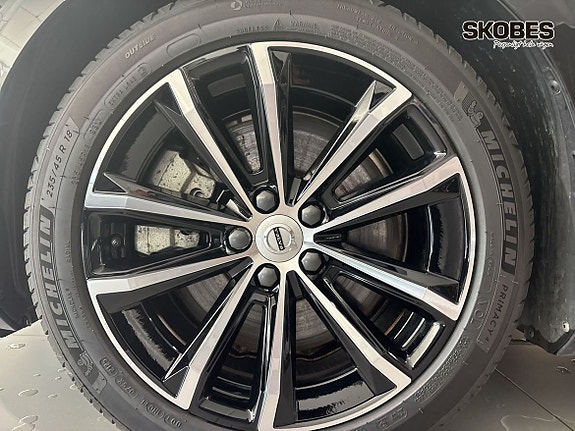 Volvo V60 18 of 20