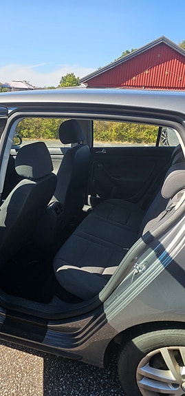 Volkswagen Golf V 5 of 6