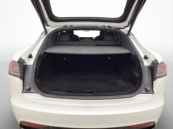 Tesla Model S 8 of 30