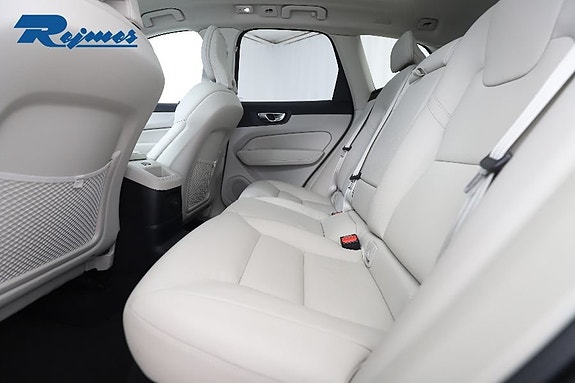 Volvo XC60 7 of 22