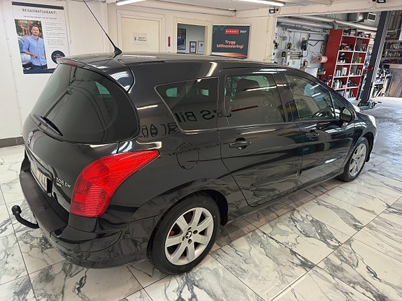 Peugeot 308 SW 5 of 5
