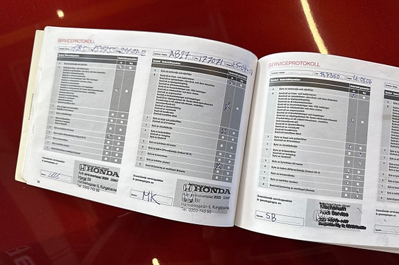 Honda CR-V 27 of 27